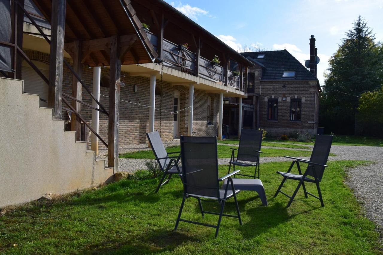 Les Gites Du Lavoir Villemoiron-en-Othe Екстер'єр фото